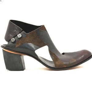CYDWOQ Curlicue  Brown Rustic Floral Leather Block Heel Ankle Booties, size 40